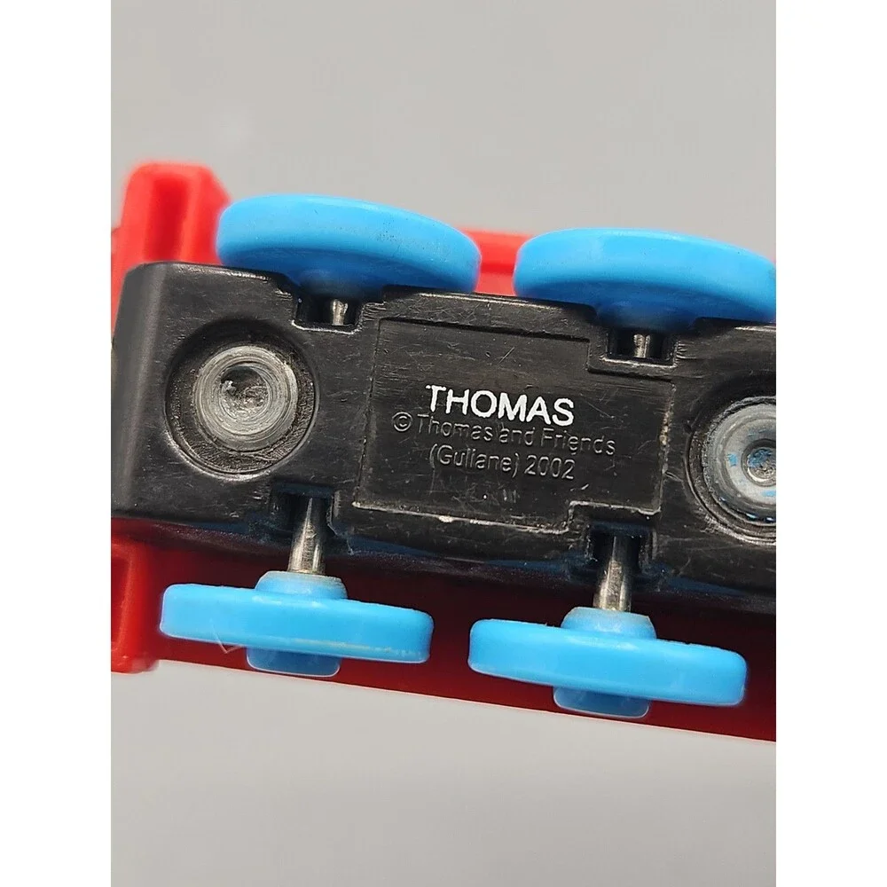 Thomas & Friends Thomas 2002 Take N Play Along Train Tank Engine Diecast Metal